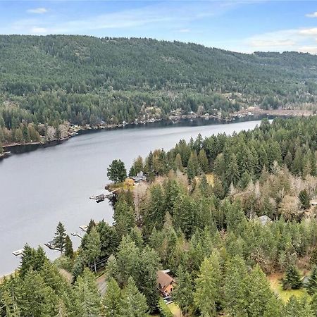 Chalet Style Cottage Near Shawnigan Lake Exteriér fotografie